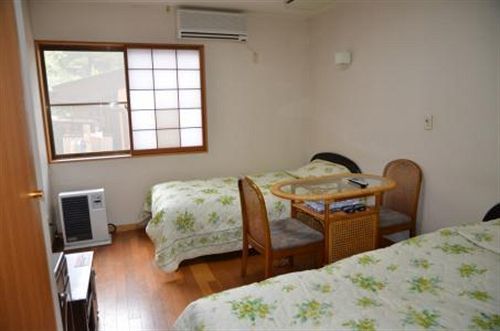 ゲストハウス アネックスタートルほとり庵 日光市